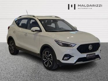 MG ZS Benzina MG ICE 1.5L MT LUX Dover White DARK interior