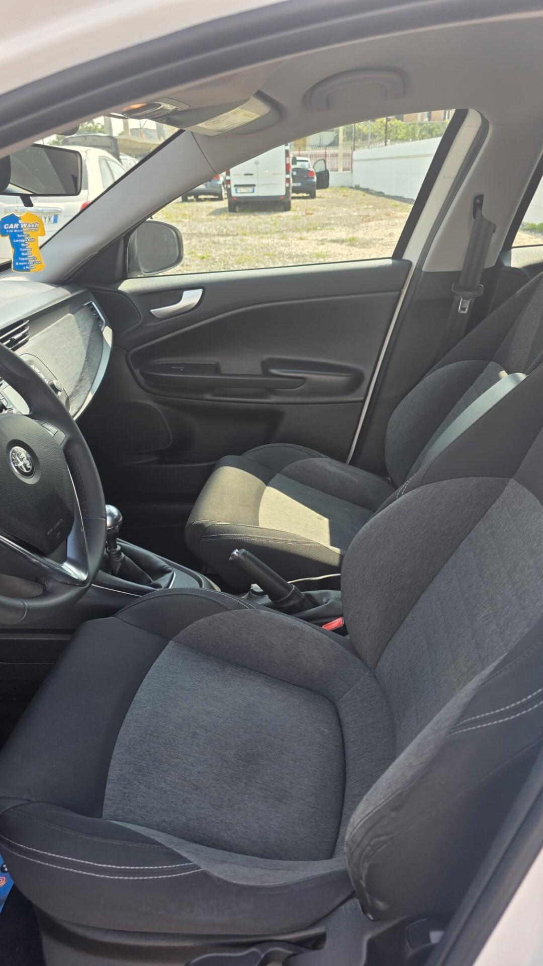 Alfa Romeo Giulietta 1.6 JTDm 120 CV Sprint