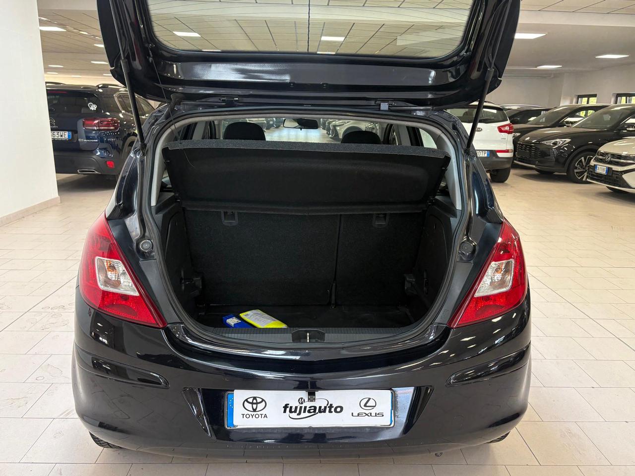 Opel Corsa 5p 1.2 Club