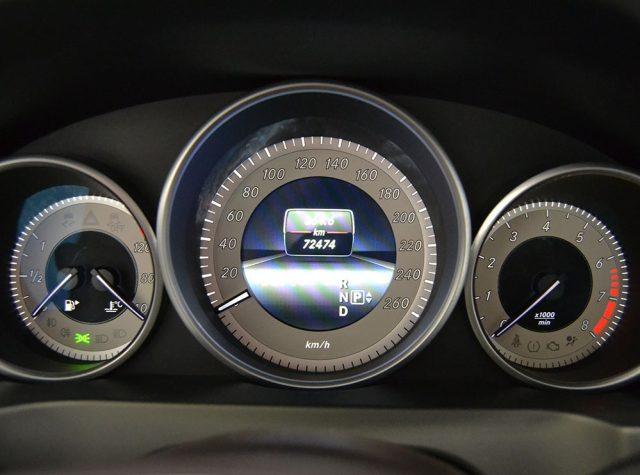 MERCEDES-BENZ E 200 Coupé Sport Automatica - Pelle - Cerchi 19" - Navi