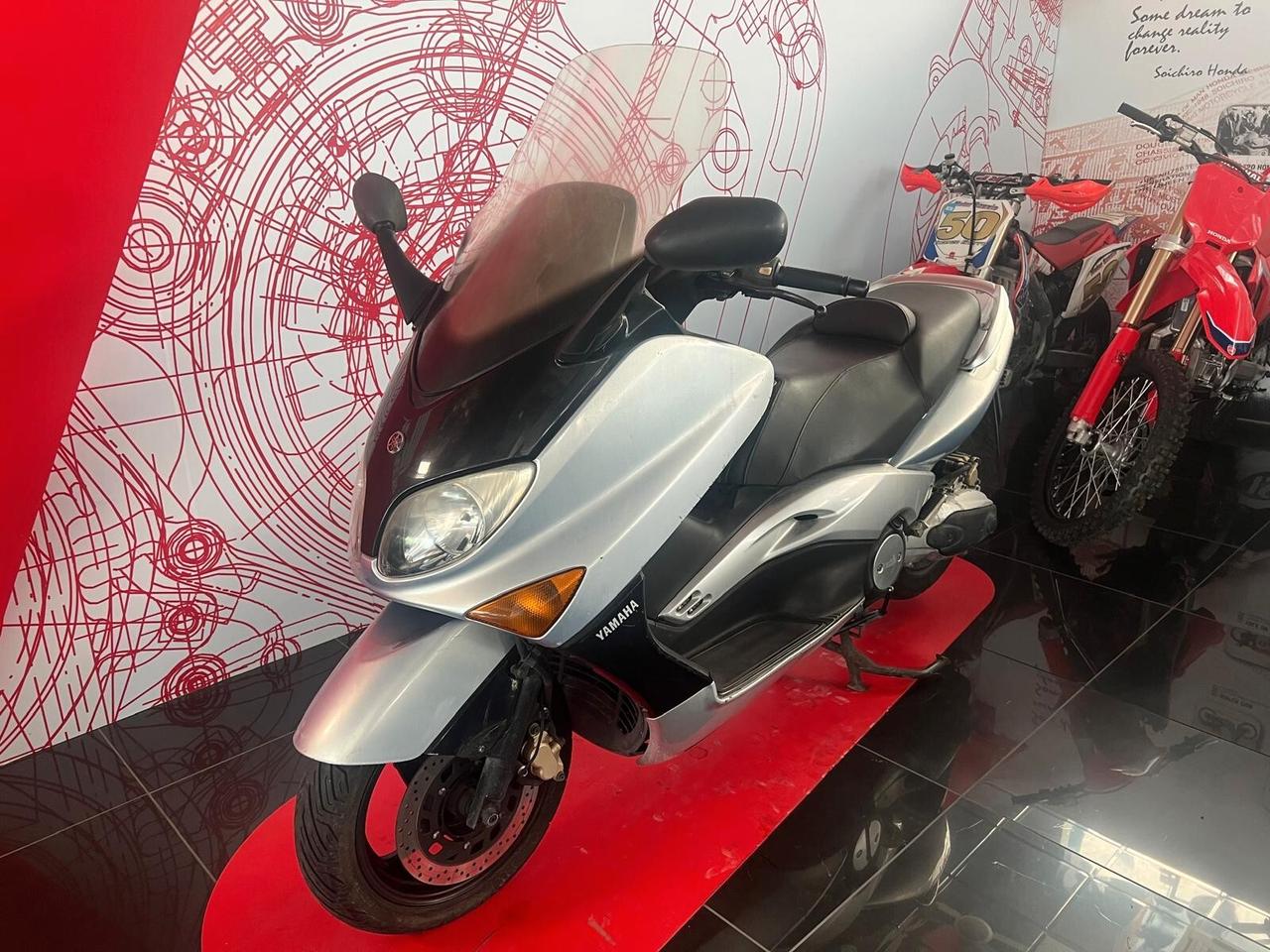 Yamaha T-Max 500 2001