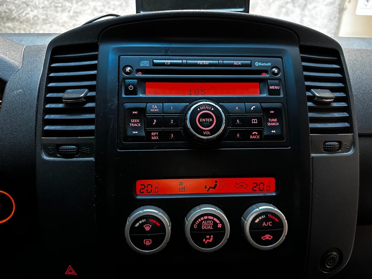 Nissan Navara 2.5 dCi 190CV 4 porte Double Cab XE