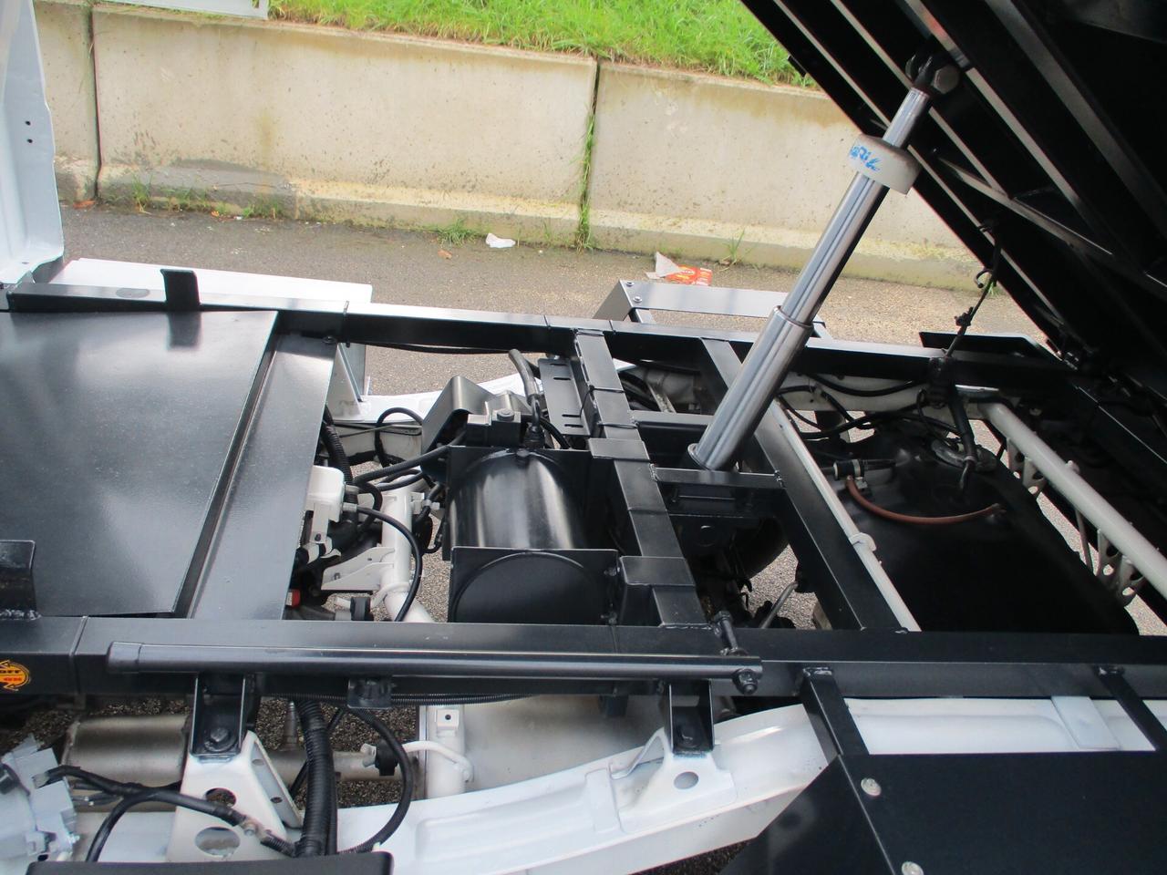 Piaggio Porter 1.3 16V EURO 6 BENZINA RIBALTABILE CUCINI