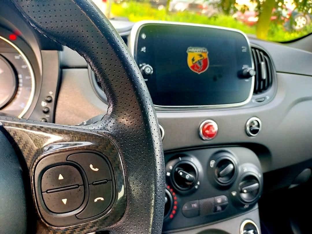 Abarth 595 1.4 Turbo T-Jet 180 CV Competizione