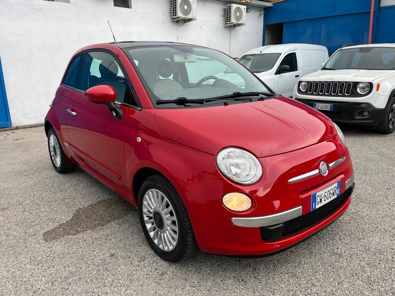 Fiat 500 lounge -1.2 benz-km 73000-2011