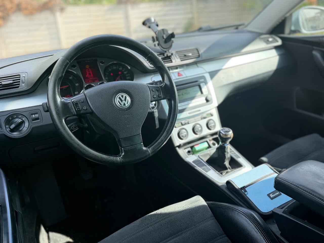 Volkswagen Passat 2.0 TDI DPF Var. Highline