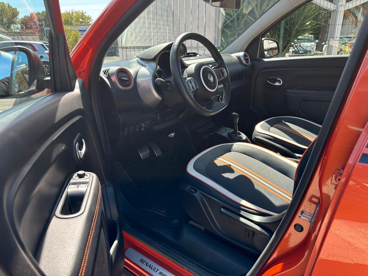 Renault Twingo TCe 110 CV EDC GT