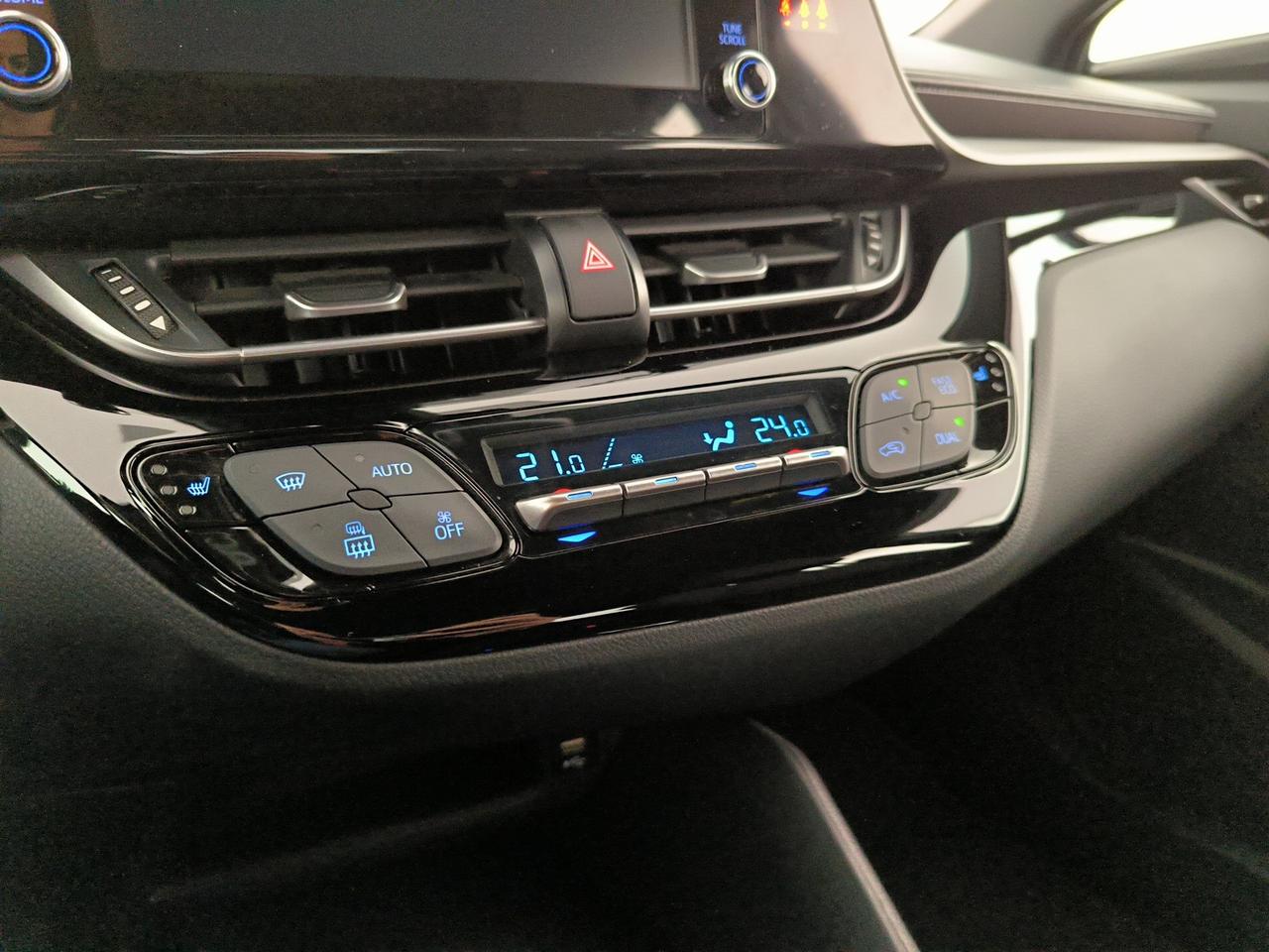Toyota C-HR 1.8h business e-cvt