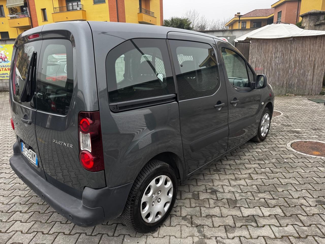 Peugeot Partner 1.6 8V HDi 90CV FAP L1 2 posti