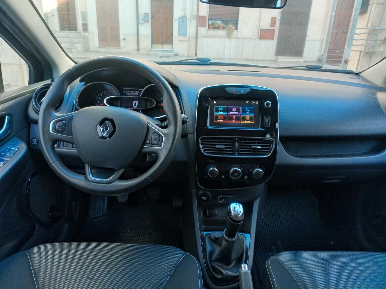 Renault Clio TCe 12V 90 CV GPL 5 porte Moschino Intens