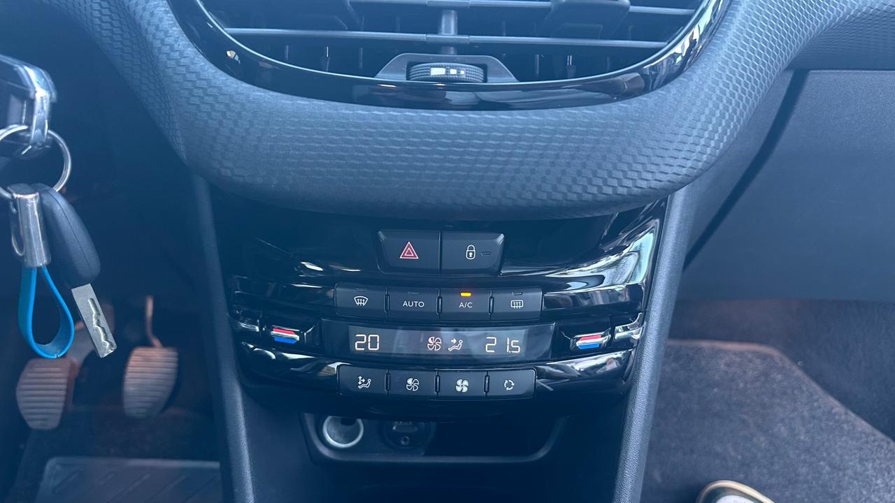 Peugeot 2008 1.6 e-HDi 92 CV Stop&Start Allure