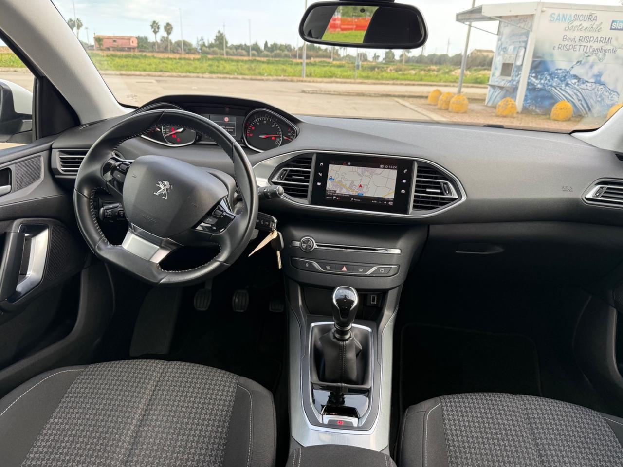 Peugeot 308 BlueHDi 130 S&S Business