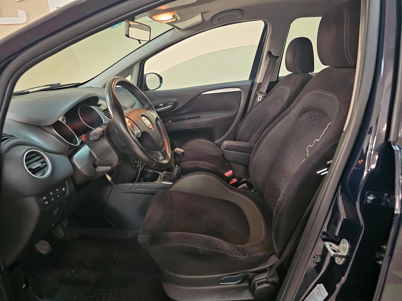 Fiat Punto 1.3 MJT II 75 CV 5 porte Lounge