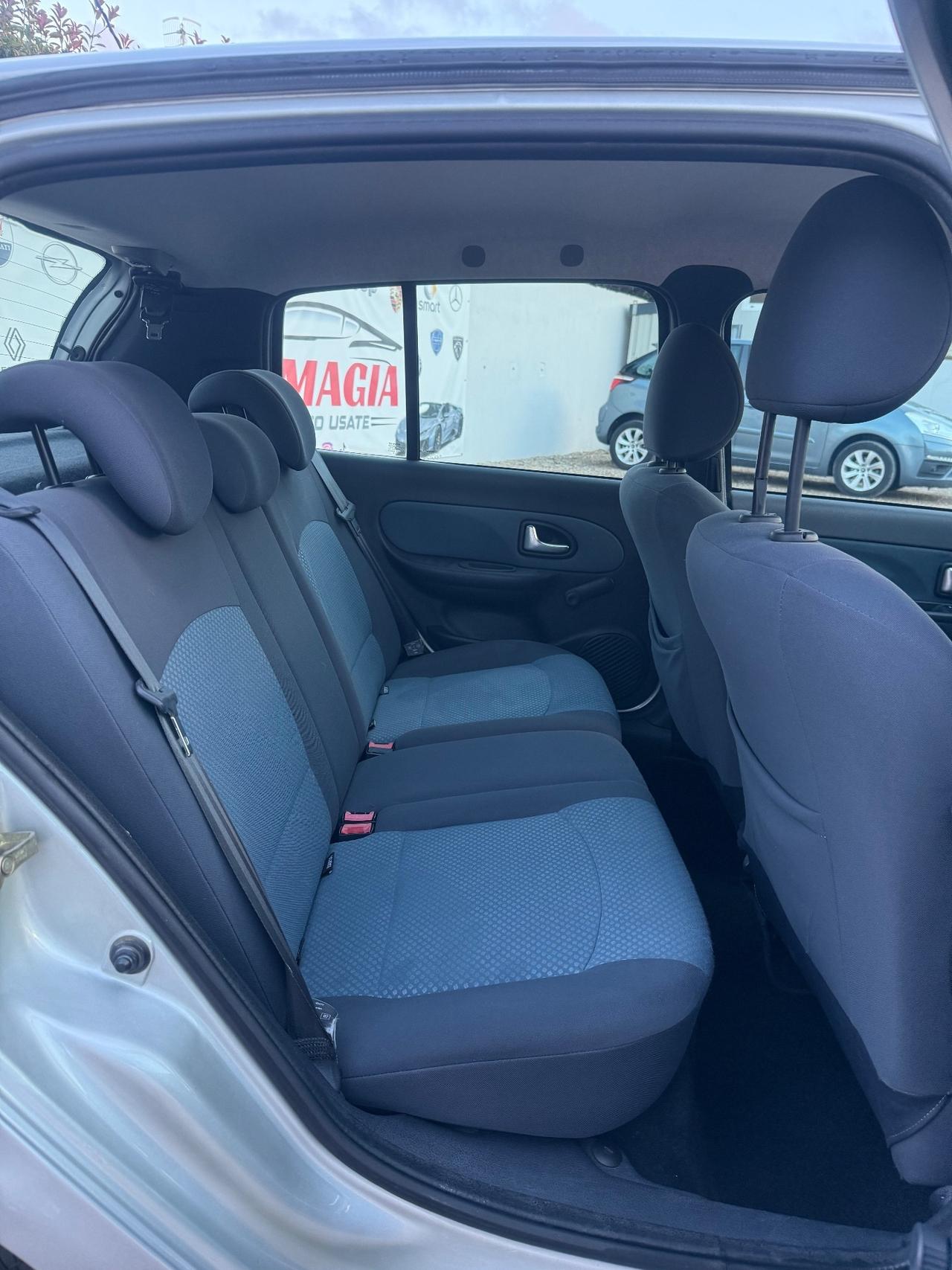 Renault Clio Storia 1.2 5 porte Dynamique