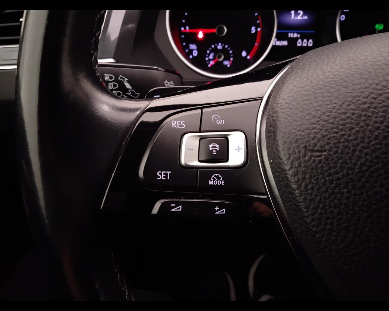 VOLKSWAGEN Tiguan II 2016 - Tiguan 2.0 tdi Business 150cv dsg