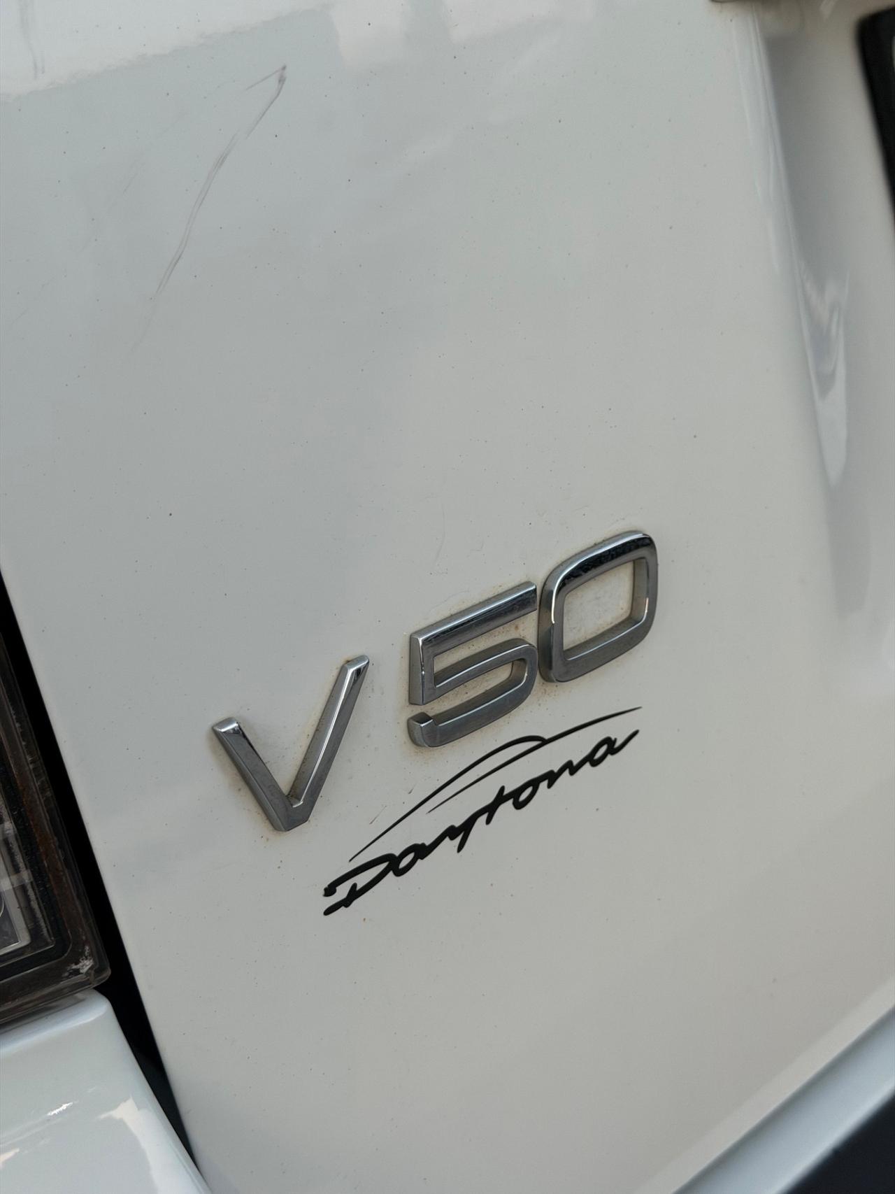 Volvo V50 1.6 DIESEL 2011 - CERCHI IN LEGA