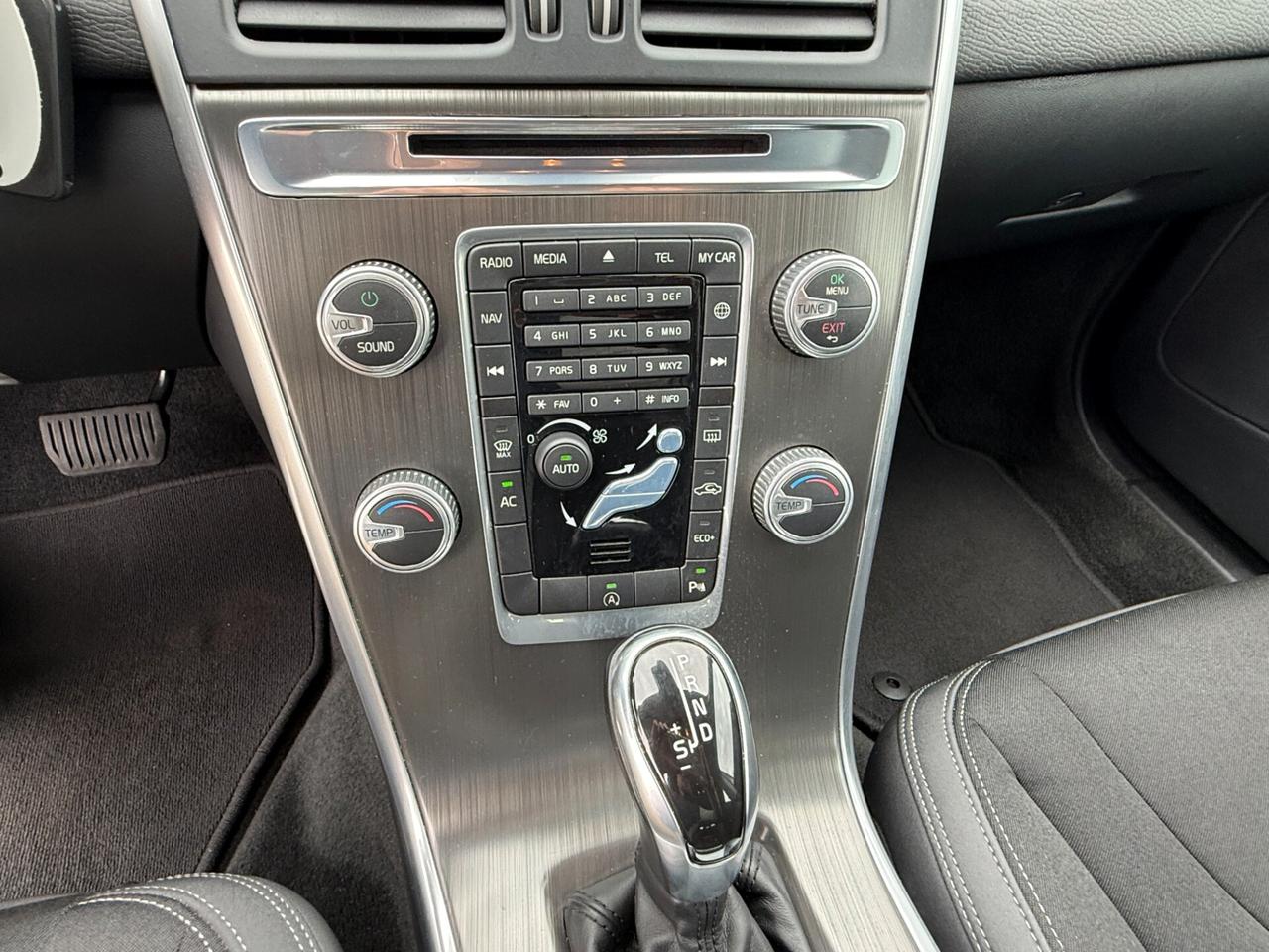 Volvo XC 60 XC60 D4 Geartronic Kinetic