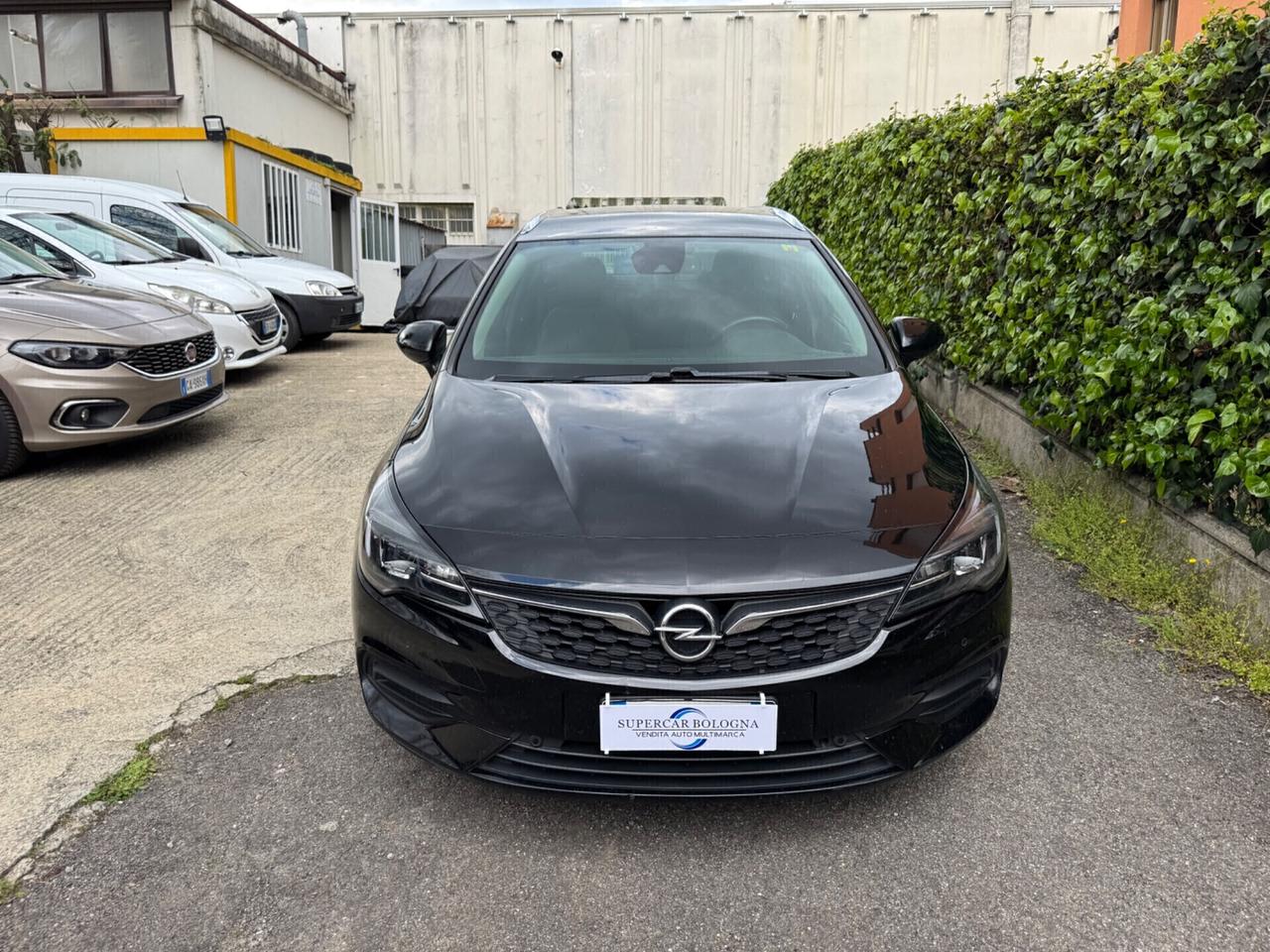 Opel Astra 1.5 CDTI 122 CV S&S AT9 Sports Tourer Business Eleg.