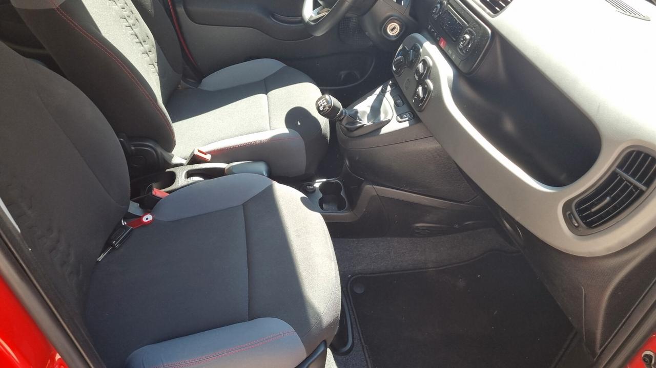 Fiat Panda 1.2 69cv anno2017 km44000 neopatentati
