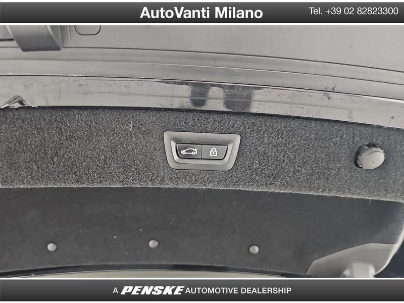 BMW Serie 8 840i Gran Coupe Individual Composition Msport xdrive auto