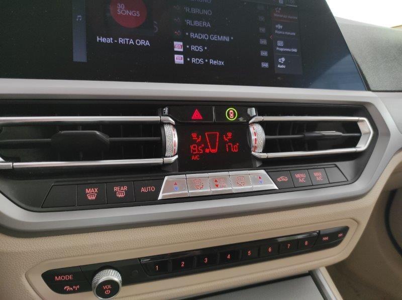 BMW Serie3(G20/21/80/81 - 318i Business Advantage