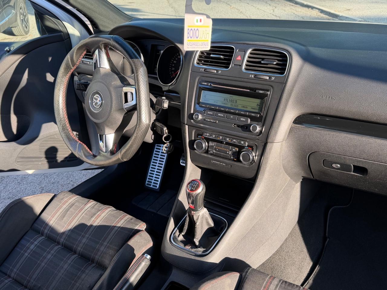 Volkswagen Golf 2.0 TSI 3p. GTI