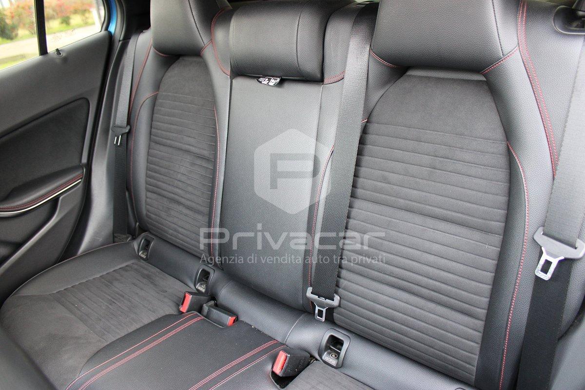 MERCEDES GLA 200 d Automatic Premium