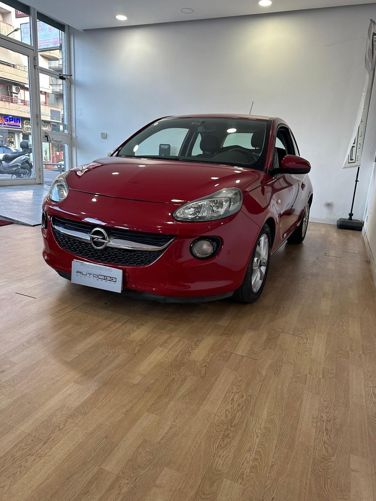 Opel Adam 1.2 70 CV