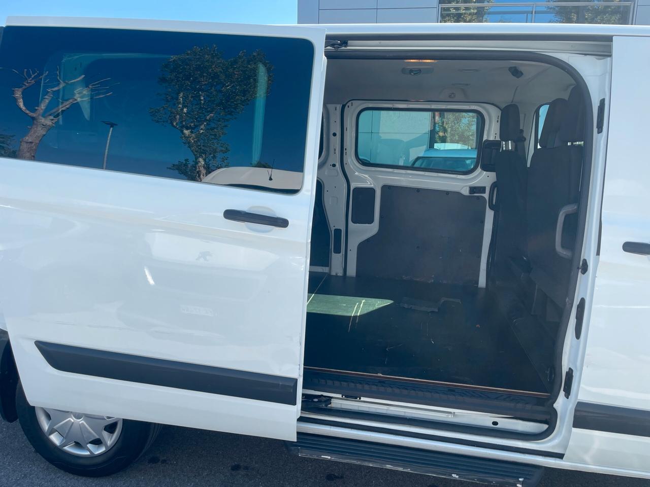 Ford Transit Custom 270 2.0 TDCi 170 PC-DC Furgone Titanium