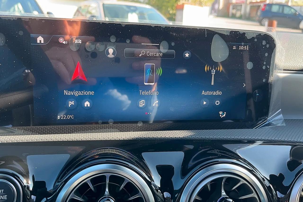 Mercedes-benz A 200 d Edition AMG Line KM0