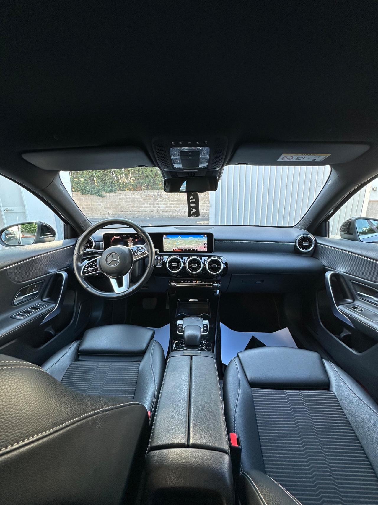 Mercedes-benz A 180 d Automatic Premium