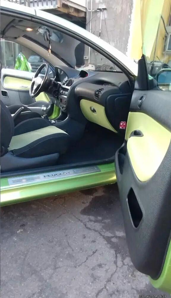Peugeot 206 1.6 16V CC