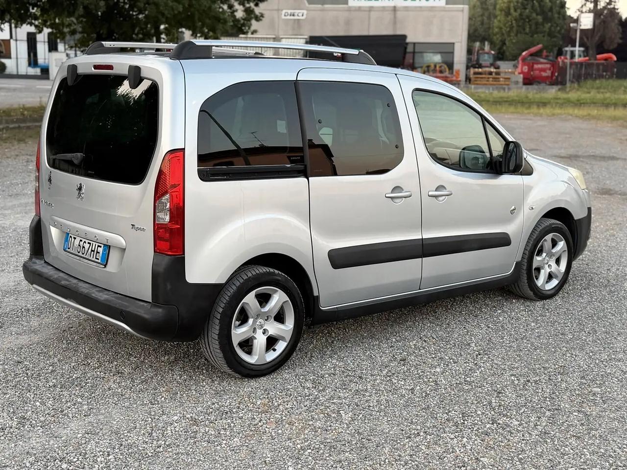 Peugeot Partner Tepee 1.6 HDi 110CV Outdoor