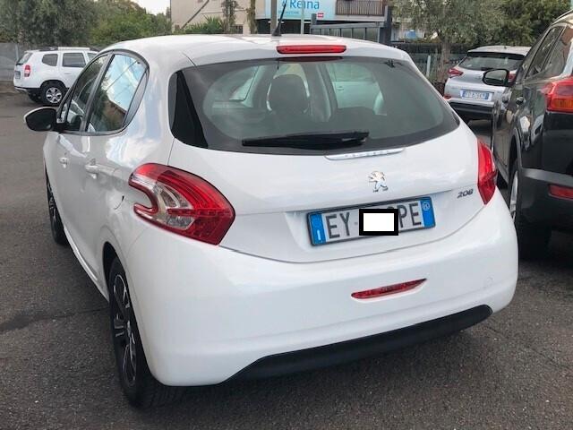 Peugeot 208 1.4 HDi 68 CV 5 porte Allure 2015