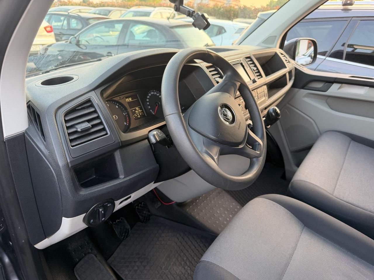 Volkswagen Transporter 2.0 TDI PL VAN