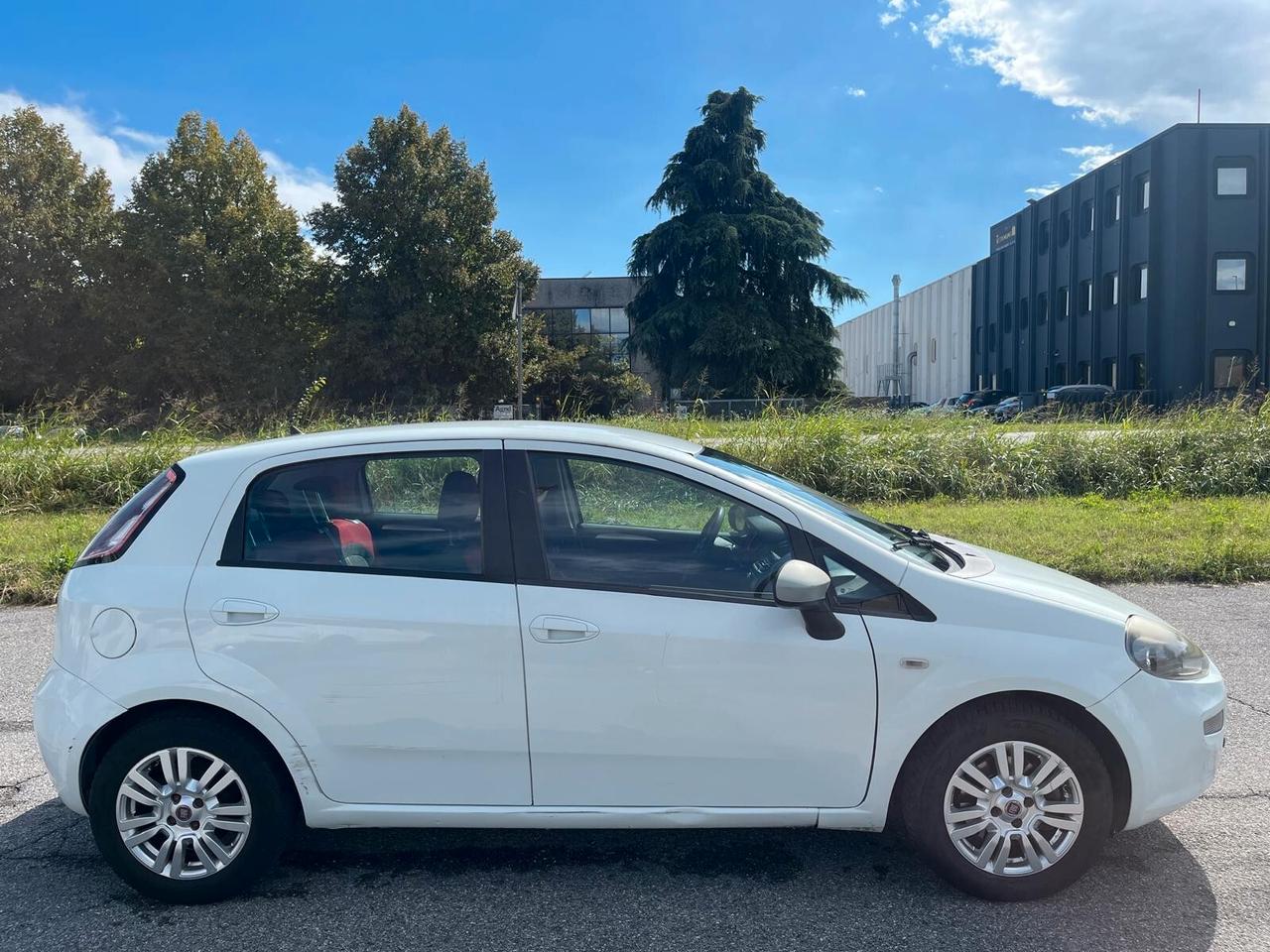 Fiat Punto 1.3 MJT II 75 CV 5 porte