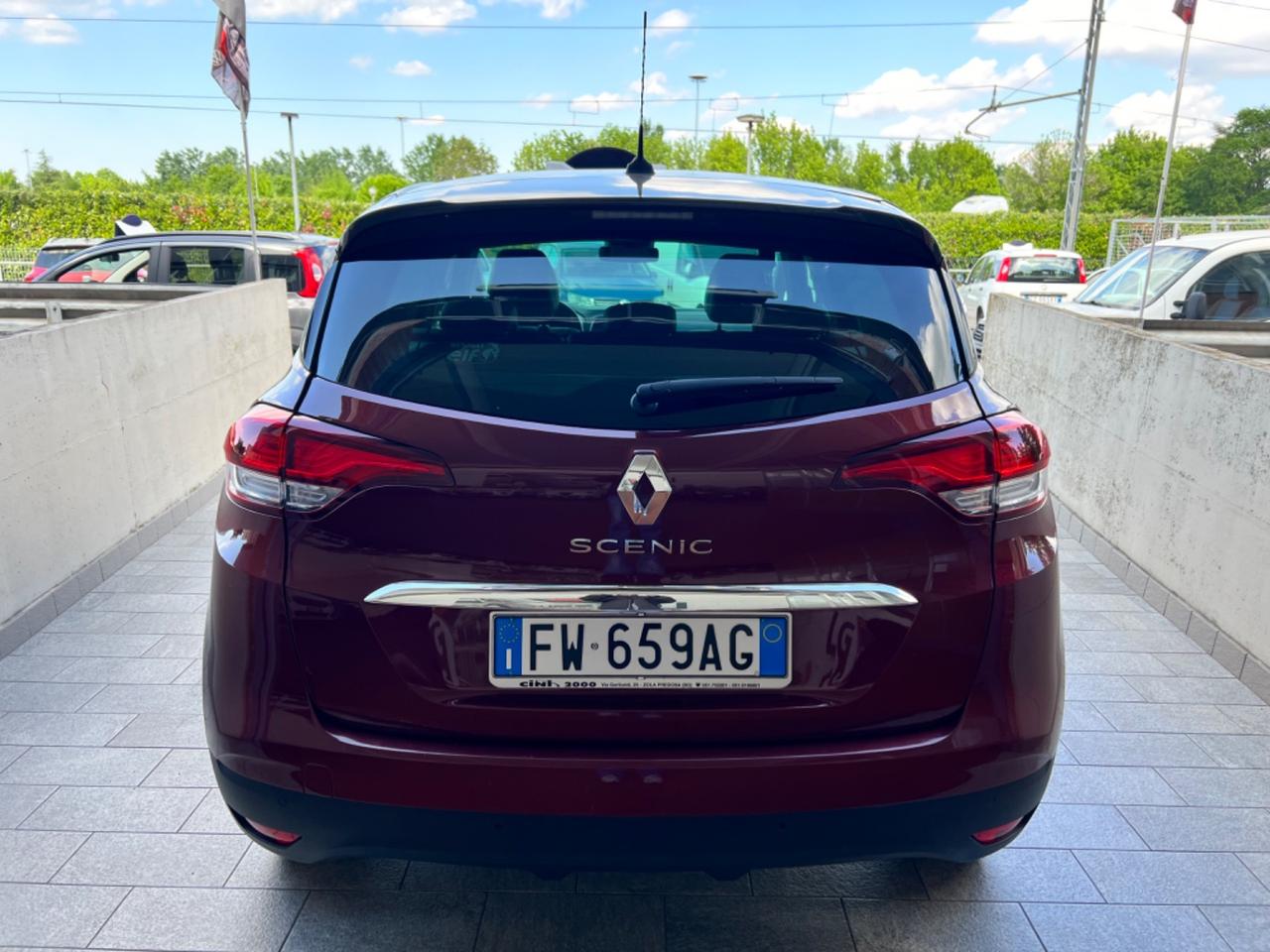 Renault Scenic Scénic Blue dCi 120 CV EDC Initiale Paris