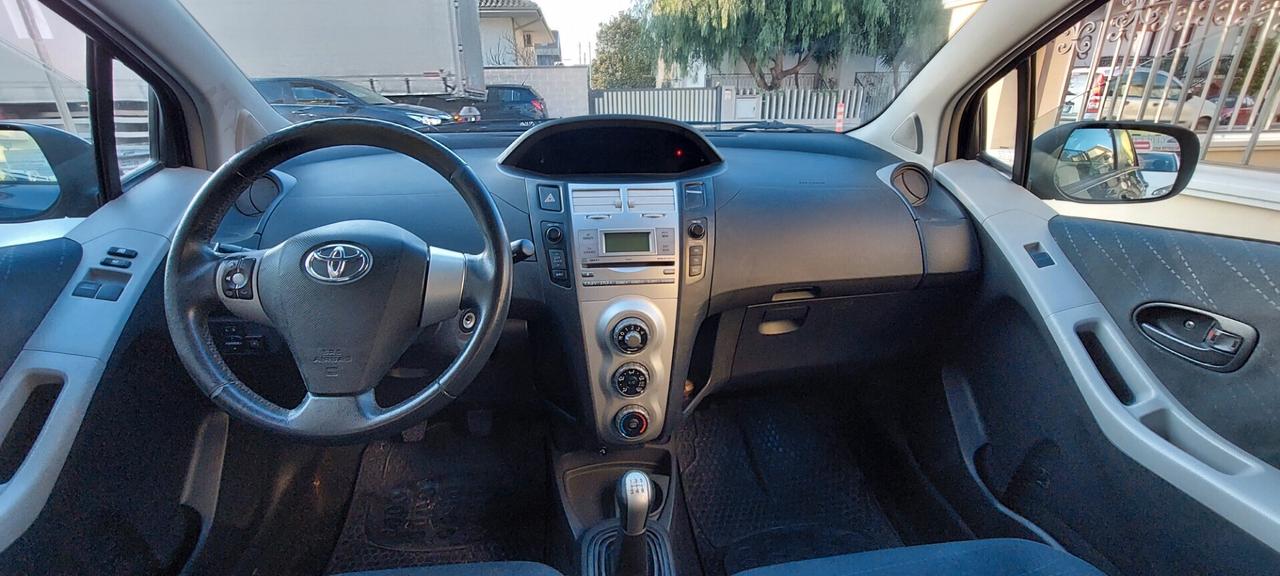 YARIS 1,0 BENZINA/GPL SCADENZA BOMBOLE NEL 2033 GOMME NUOVE IMPECCABILE