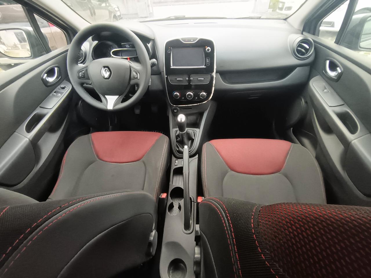 Renault Clio Sporter 1.2 75CV Life