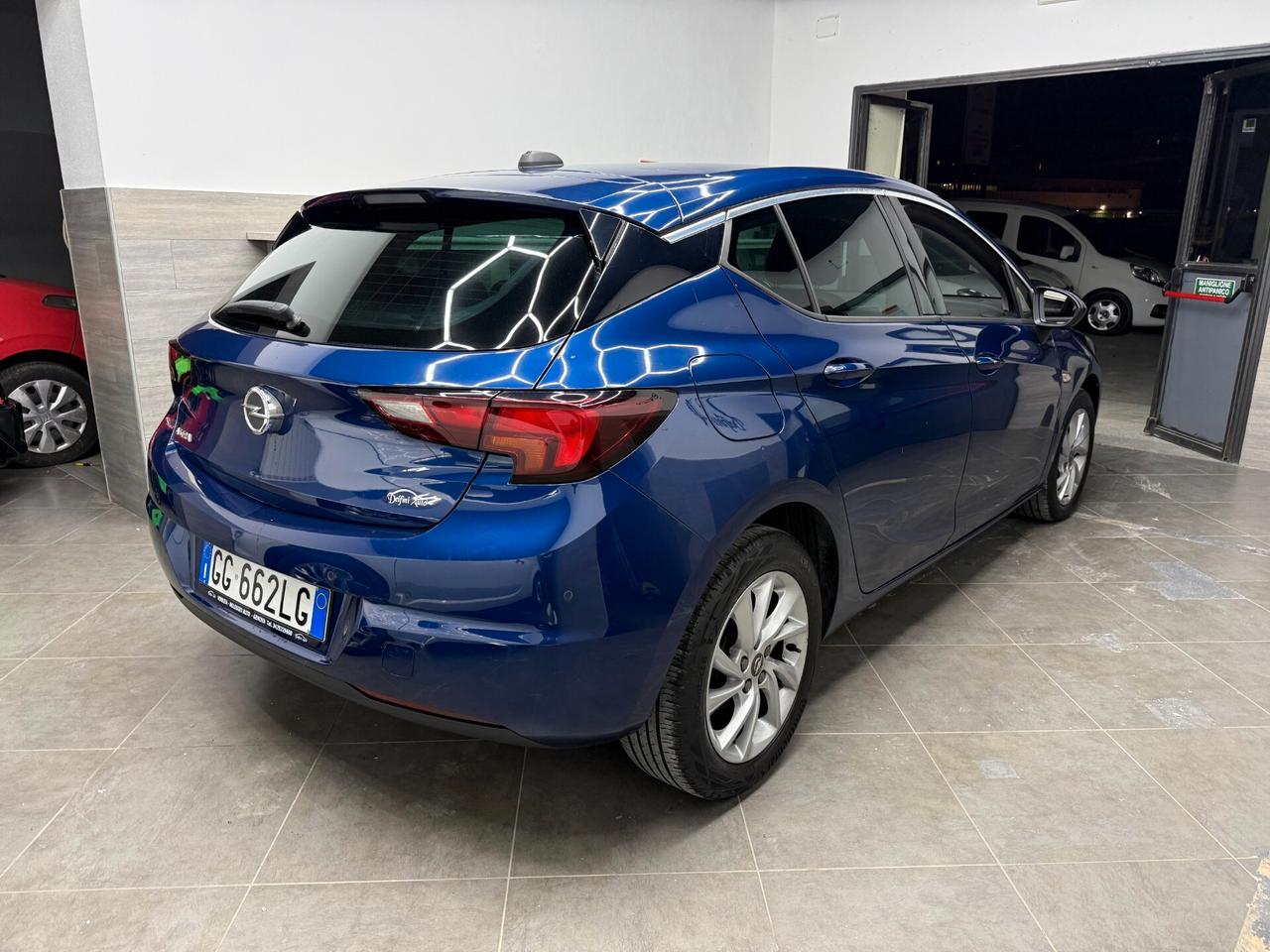 Opel Astra 1.5 CDTI 122 CV S&S AT9 5 porte Business Elegance