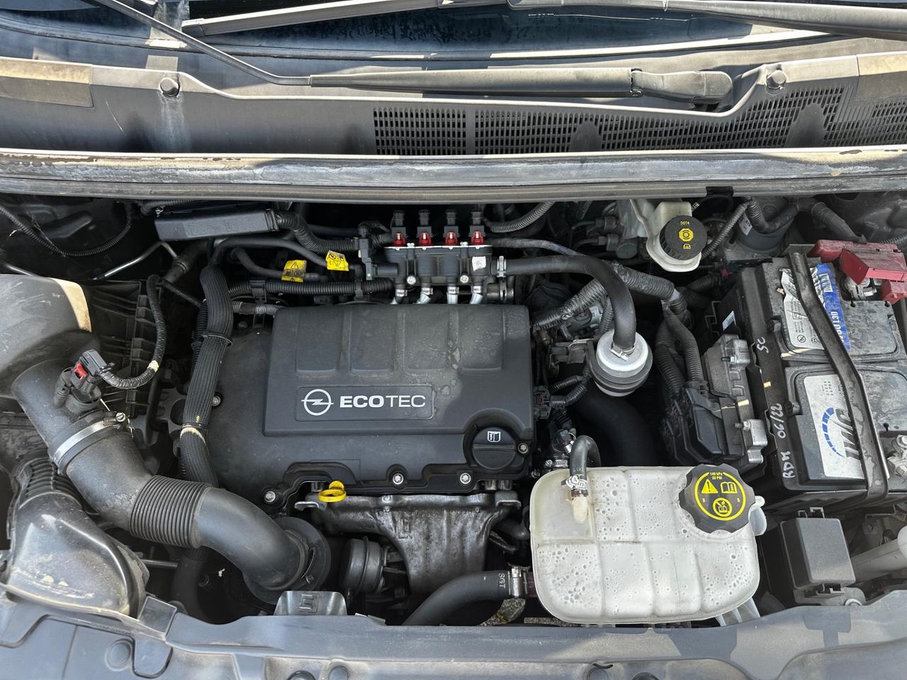 Opel Mokka 1.4 Turbo GPL Tech 140CV 4x2 Cosmo b-Color