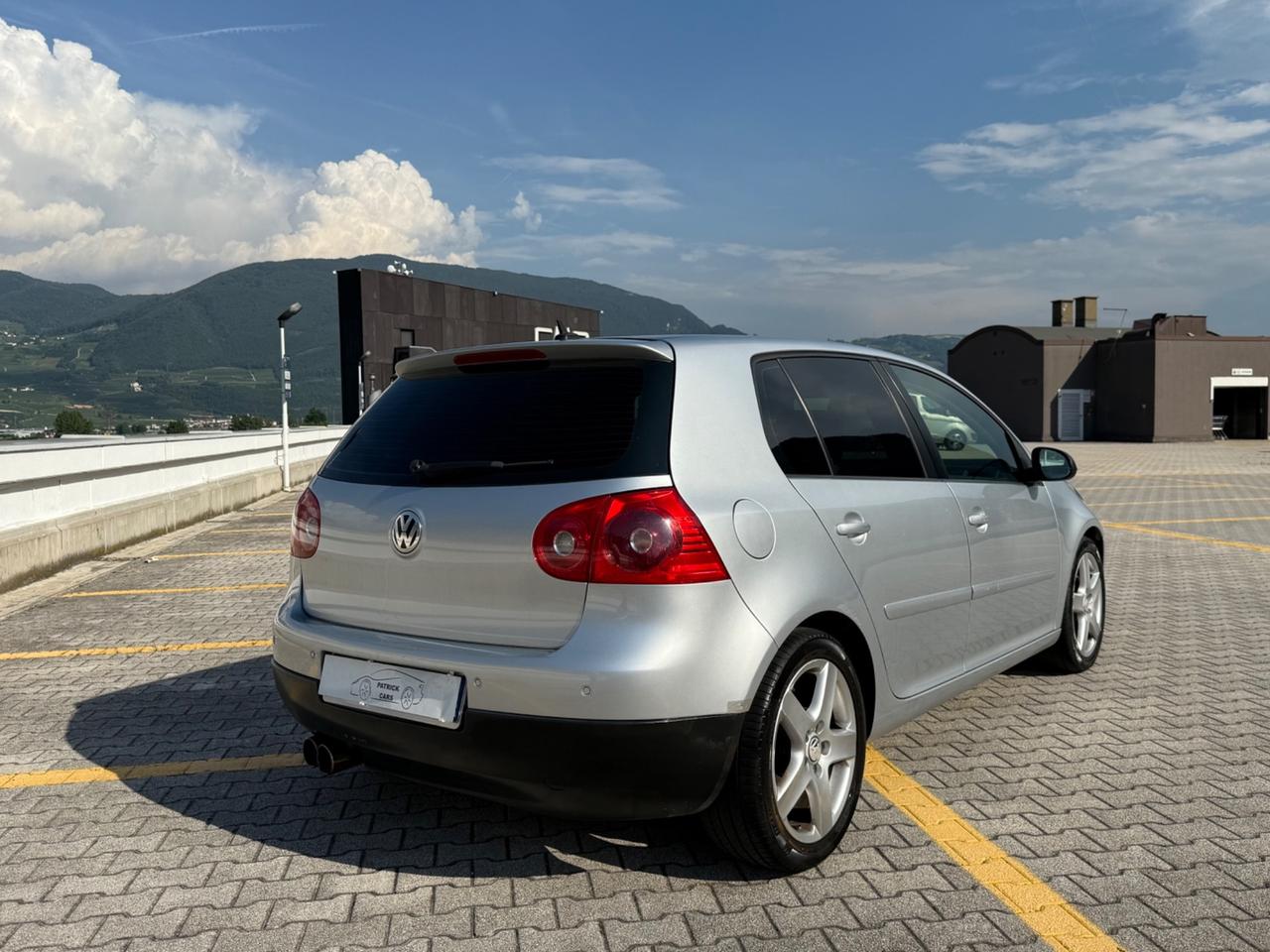 Volkswagen Golf 5 2.0 Benzina 150cv AUTOMATICA