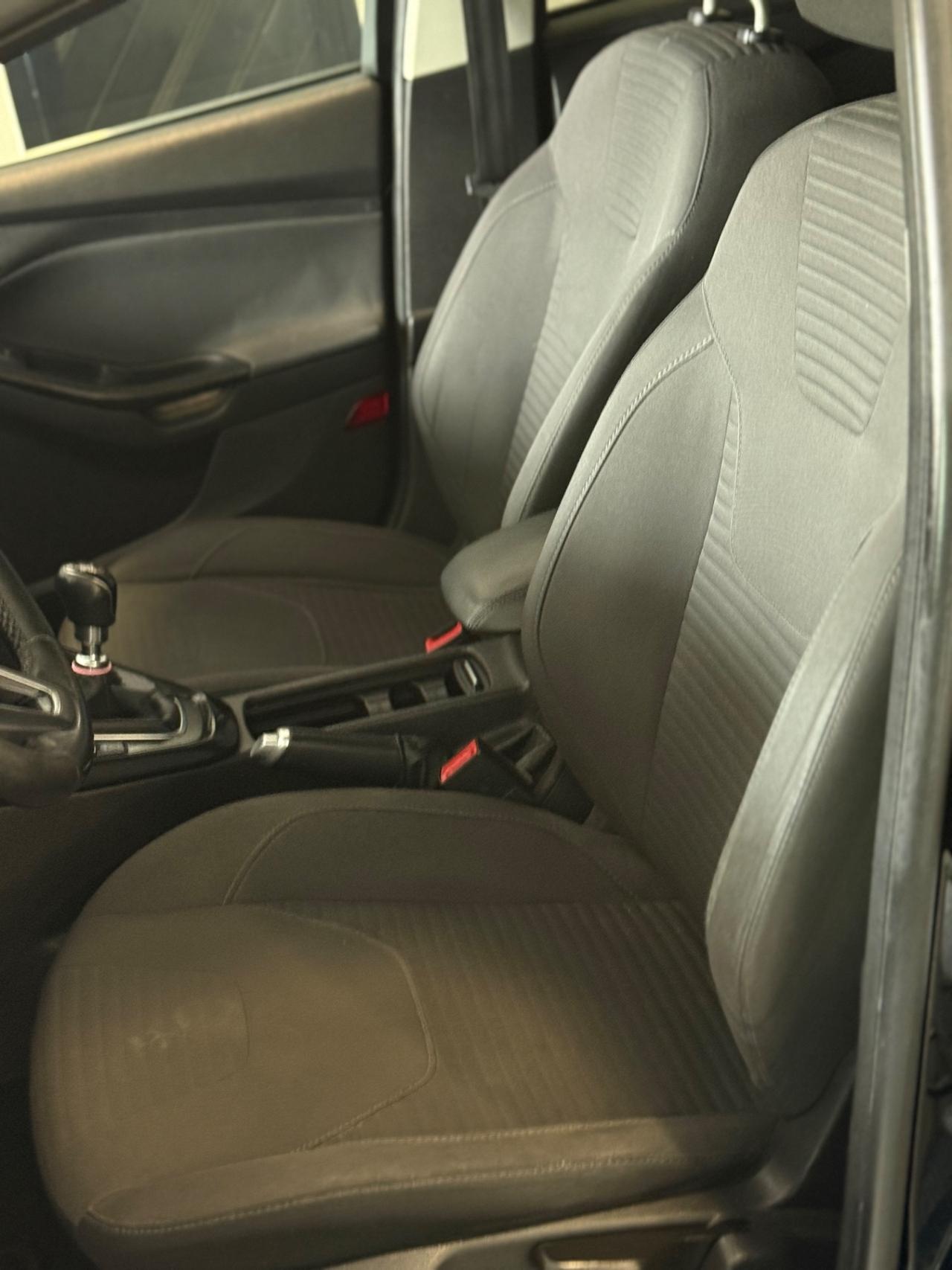 Ford Focus 1.5 TDCi 120 CV Start&Stop Powershift SW Titanium