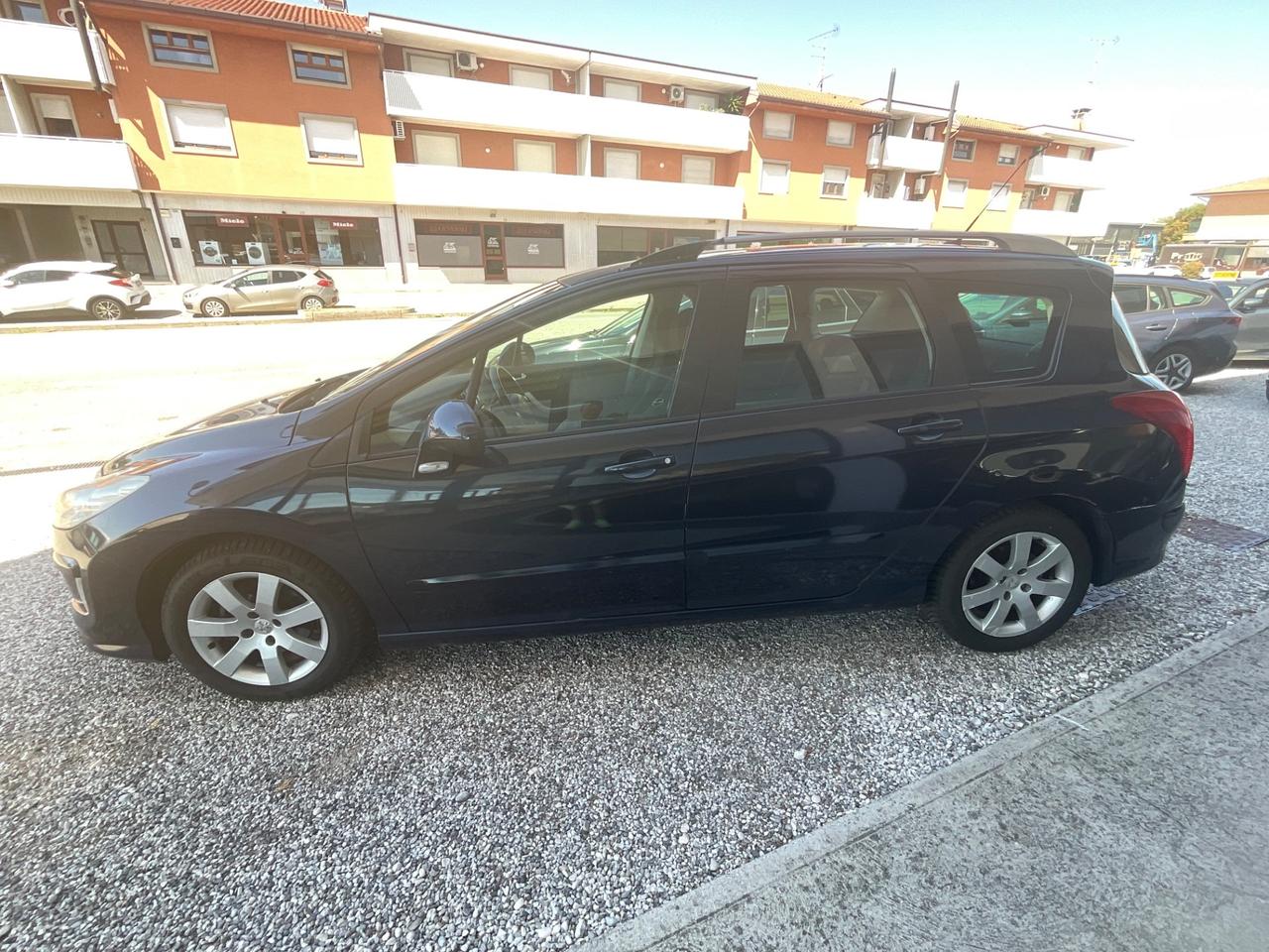 Peugeot 308 1.6 HDi 110CV SW Ciel Premium