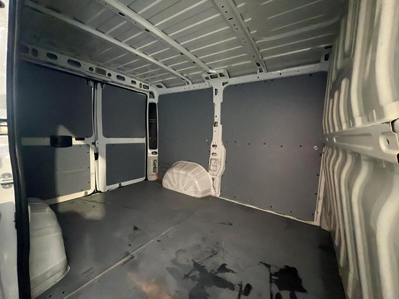 Peugeot Boxer 333 L1H1 2.2 BlueHDi 140 S&S Furgone