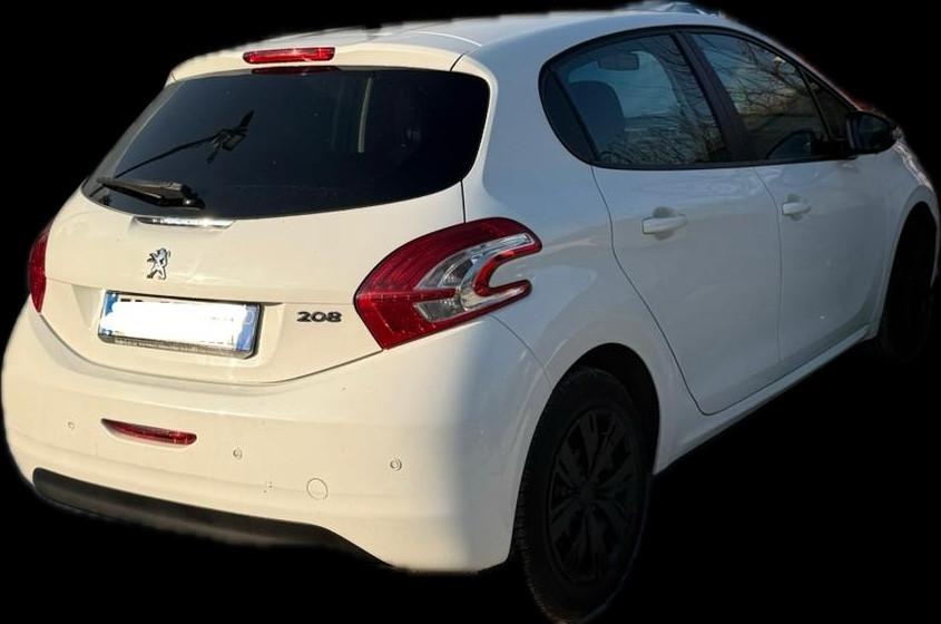 Peugeot 208 1.6 Diesel 12 Mesi di garanzia