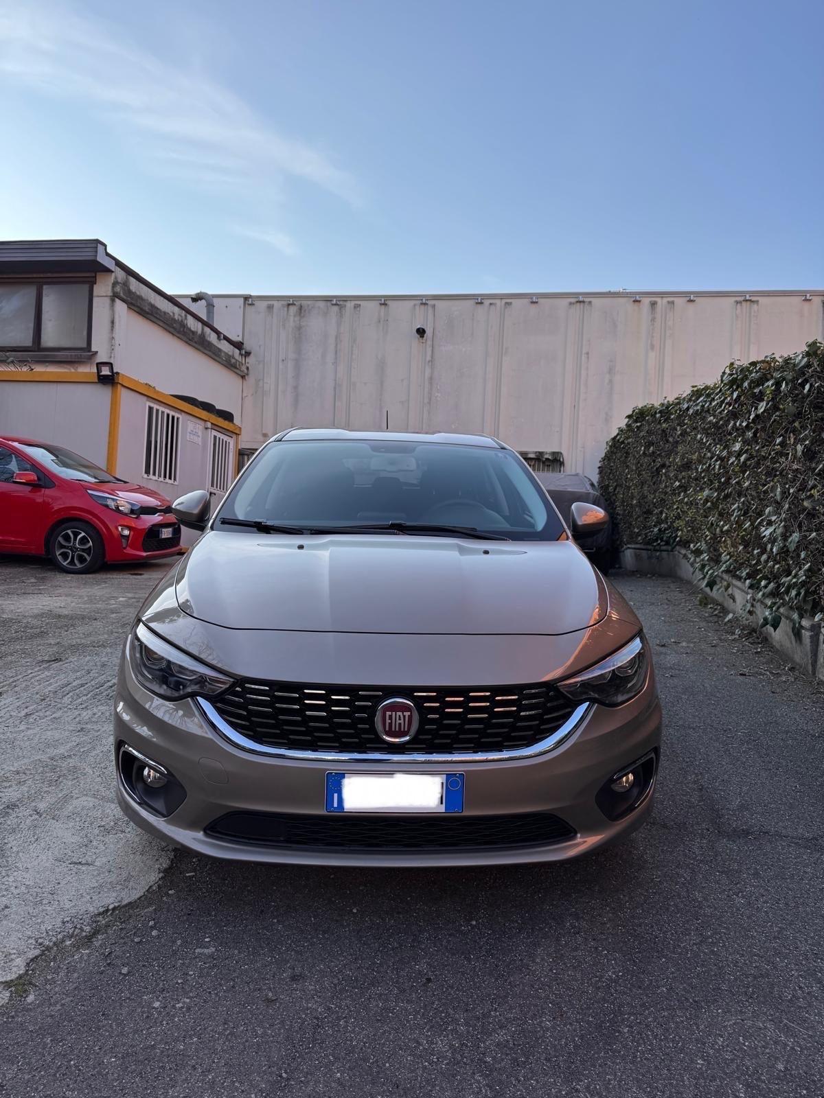 Fiat Tipo 1.6 Mjt S&S SW Lounge Euro 6Dtemp