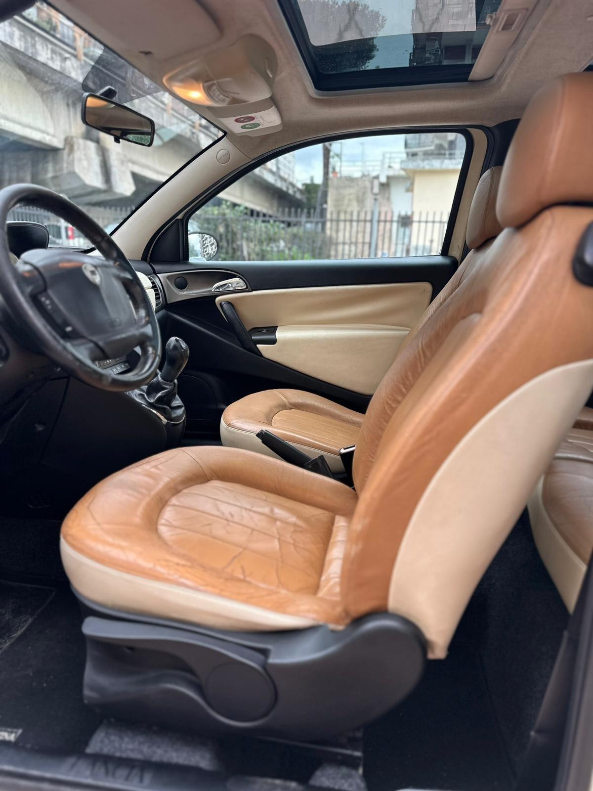 Lancia Ypsilon 1.3 Multijet 16V Platino