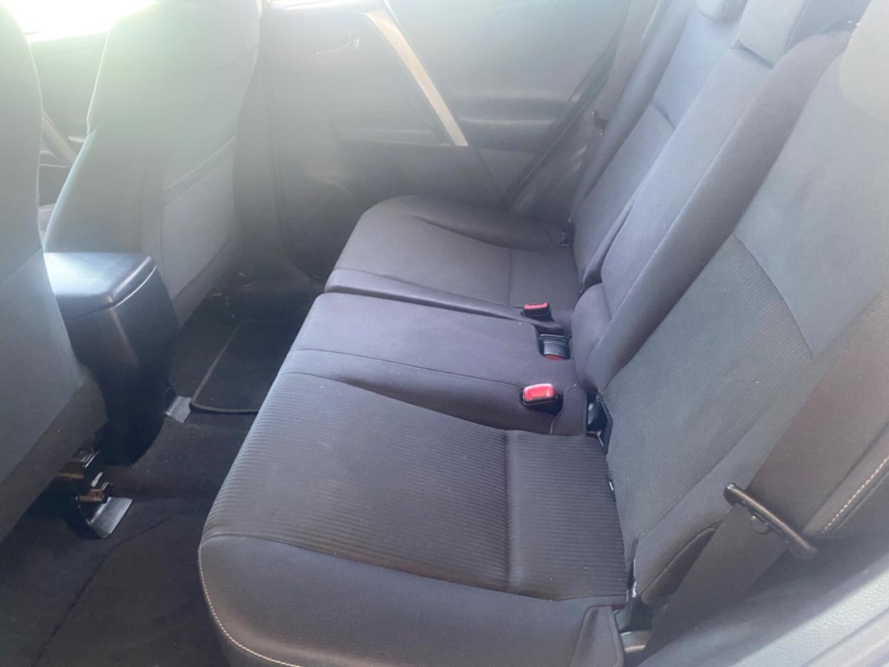 Toyota RAV 4 RAV4 2.2 D-CAT A/T 4WD Style