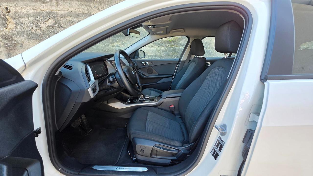 Bmw 116 116d 5p. Aut. Business Advantage